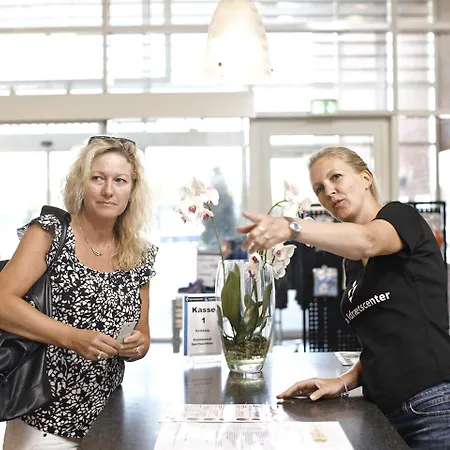 Sportsby - Danhostel, Huse Og Hostel