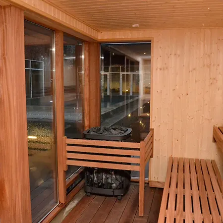 Sportsby - Danhostel, Huse Og Hostel *