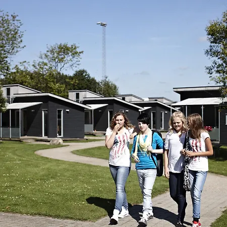 Hostel Sportsby - Danhostel, Huse Og Vejen