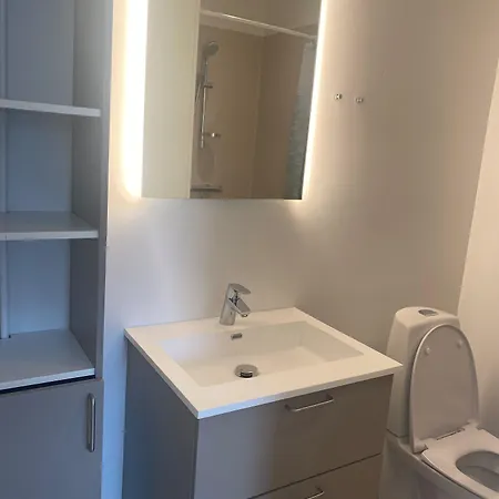 Sportsby - Danhostel, Huse Og Hostel Vejen