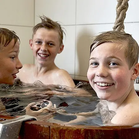 Sportsby - Danhostel, Huse Og Auberge de jeunesse Vejen