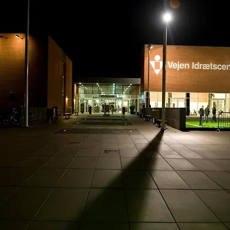 Sportsby - Danhostel, Huse Og * Vejen